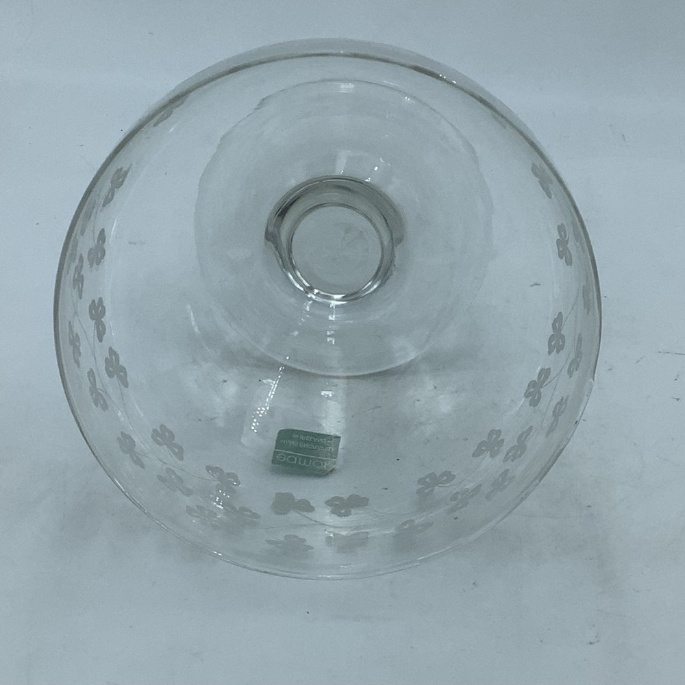 Eamon Ireland Hand Engraved Glass Pedestal Shamrock  Bowl - Picture 5 of 7